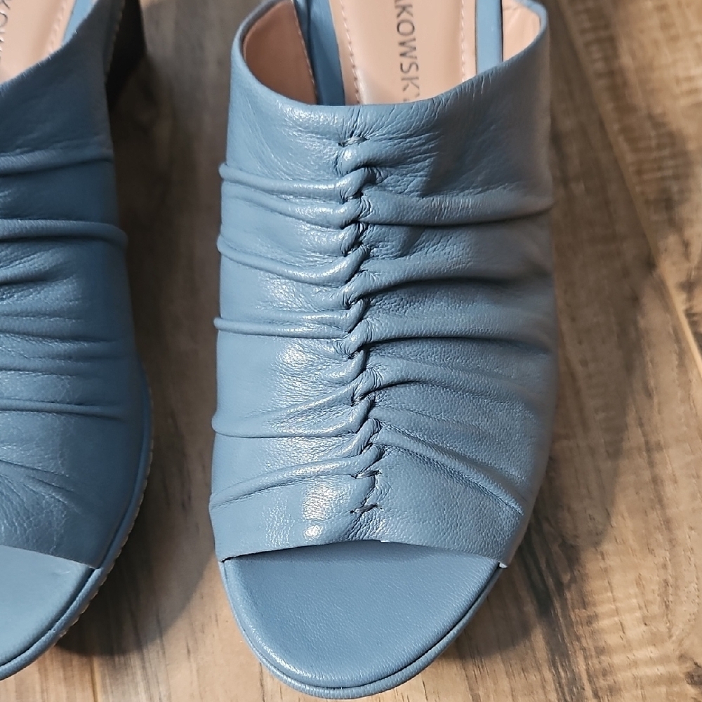 B. Makowsky Steel Blue Mules Comfortable Clogs 8 1/2 - Picture 4 of 16